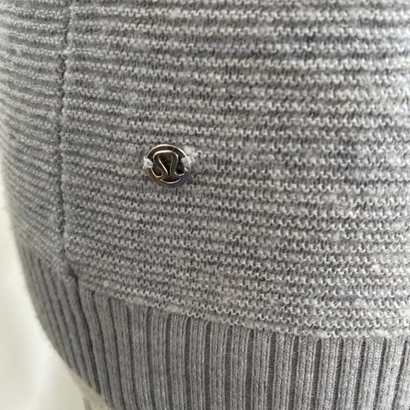 LULULEMON - Simply Wool Sweater Heather Starlight Size 4 - Picture 7 of 8